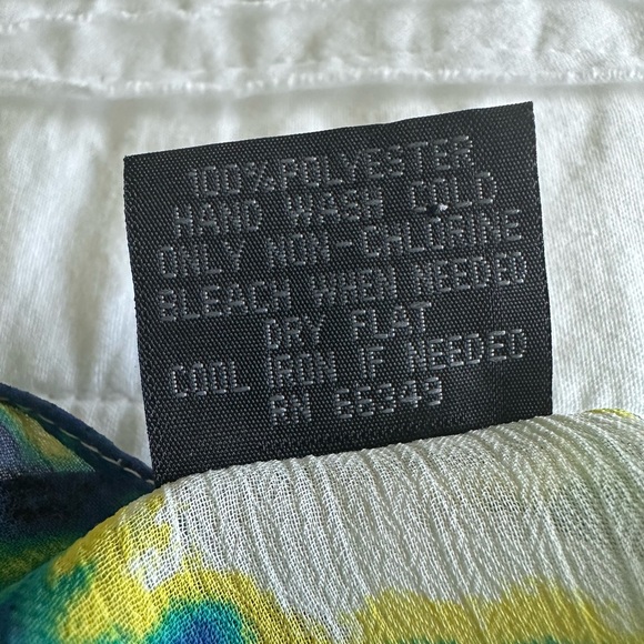 V. Fraas  Coverup/wrap with butterfly sleeves colorful Size OS - Picture 7 of 8